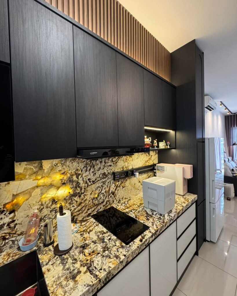 u516-FB_IMG_1760157056281